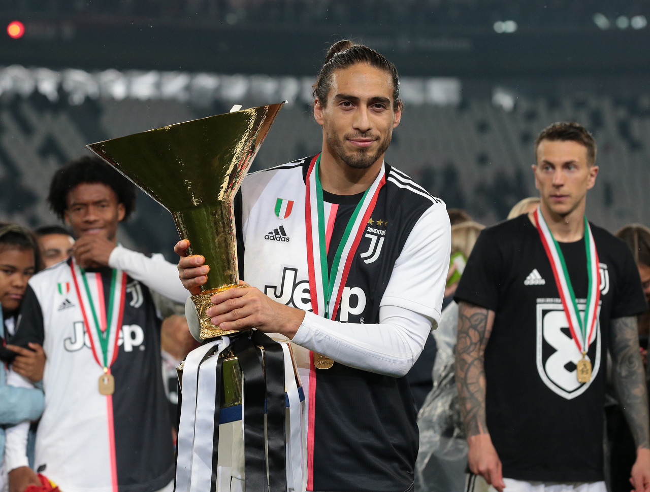 意料之中……克林根下场后开拓者上了五小阵容 杨瀚森没有登场