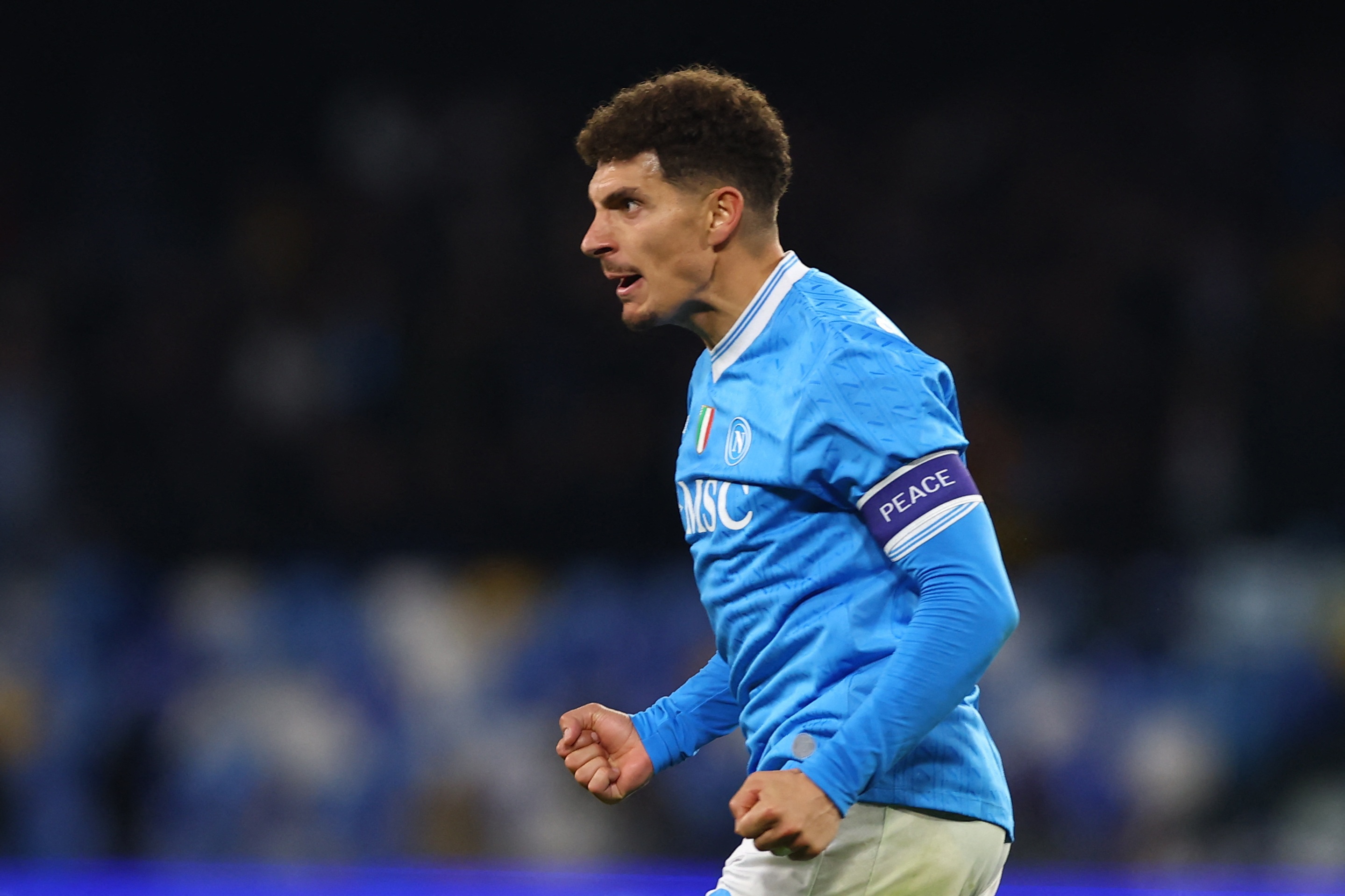 枪迷是否满意？约克雷斯16球追平埃基蒂克，5大联赛新援仅次于3人