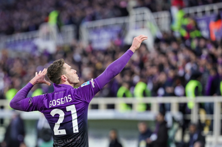 ESPN：曼联愿听取齐尔克泽、乌加特、芒特、奥纳纳等球员的报价